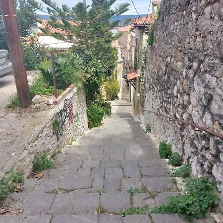 Flora In Nafplia Lejlighed